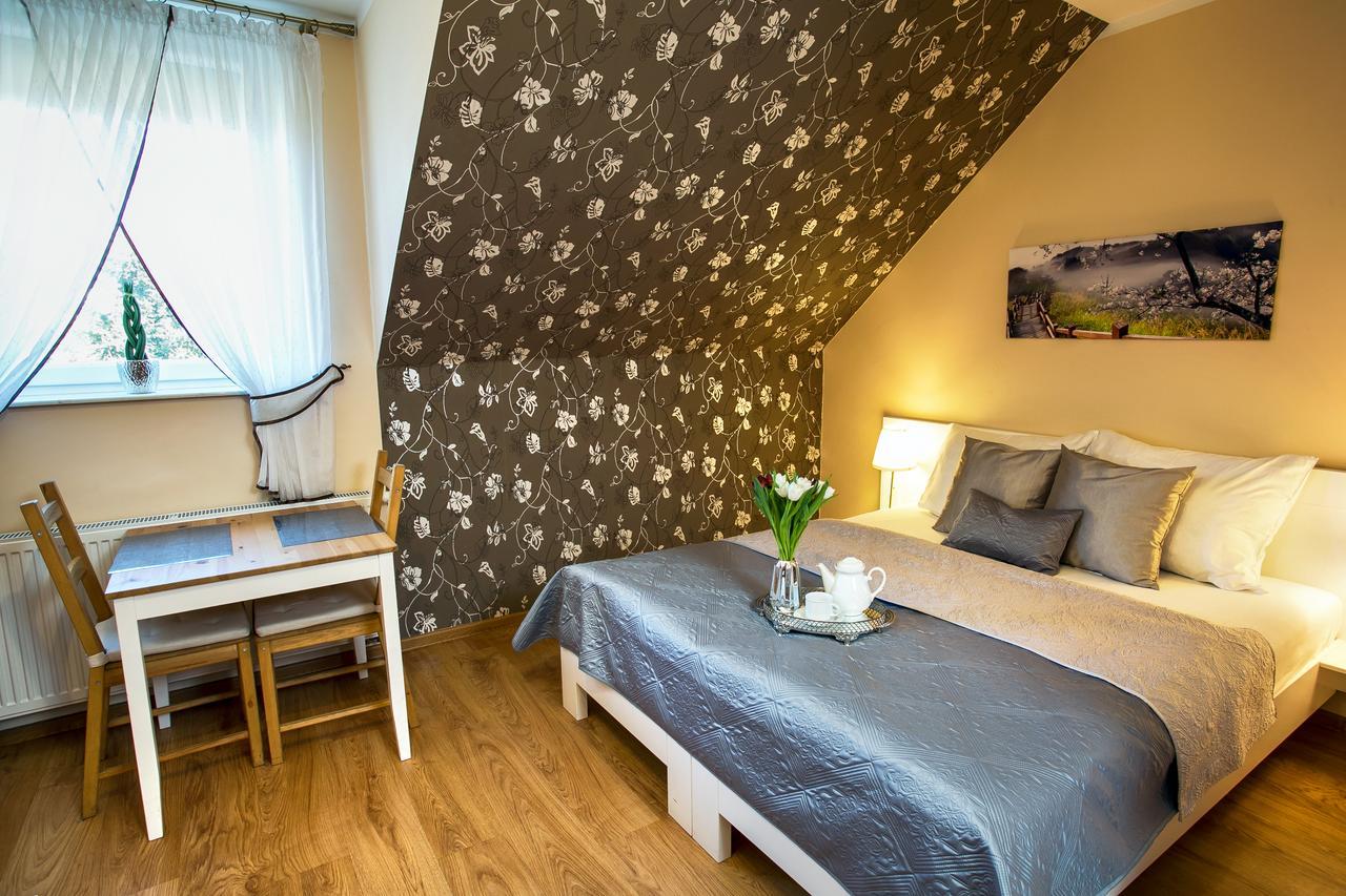 Agro Nad Stawem Villa Żukowo Buitenkant foto