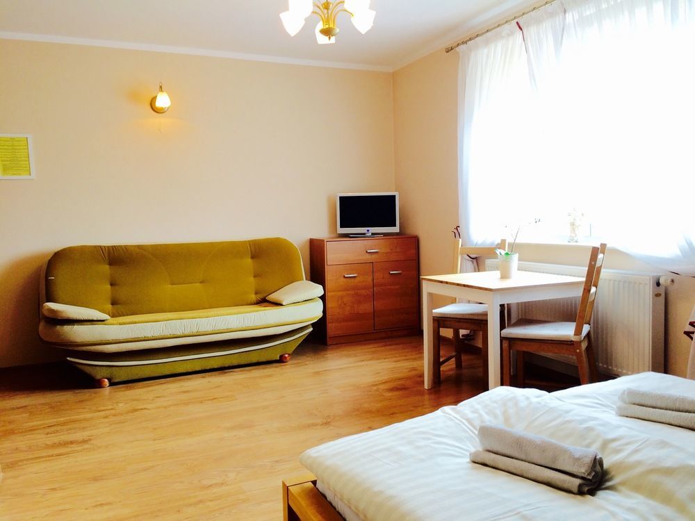 Agro Nad Stawem Villa Żukowo Buitenkant foto